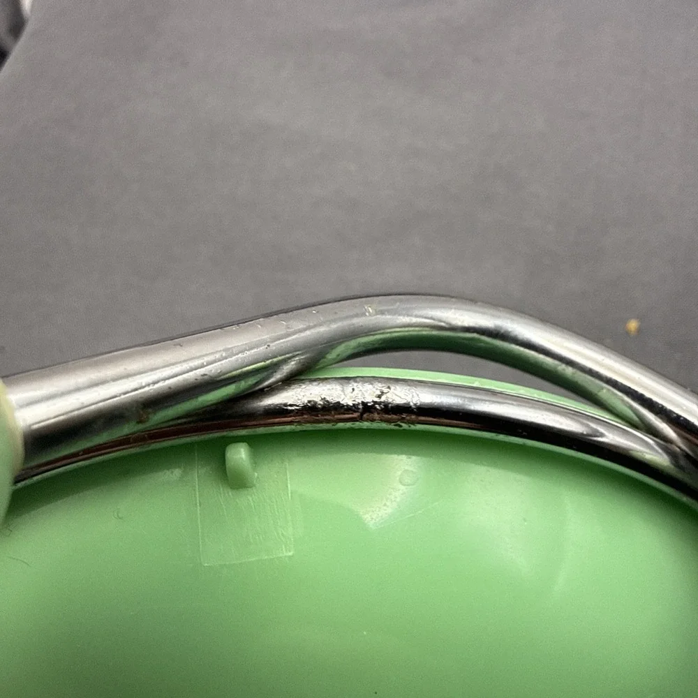 vintage green melamine Soap Dish Round With Metal Arms With Green Ball Feet